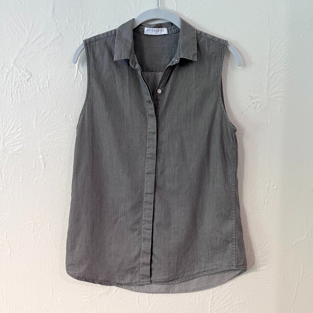 Everlane The Poplin Sleeveless Button Down Top